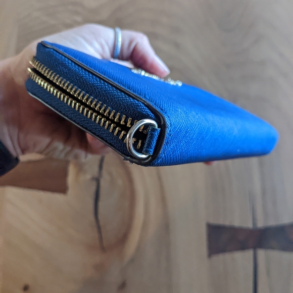 Michael Kors Wallet/Wristlet - Picture 5 of 5